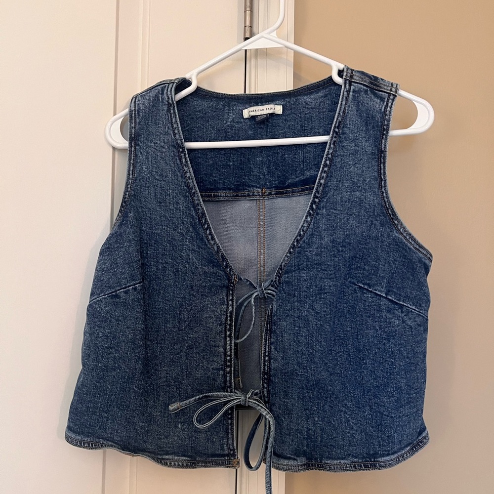 American Eagle Denim Bow Tie Front Vest Size Small Blue Jean Vest